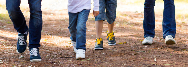 trail 4 people cropped